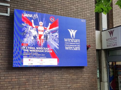 P6 Outdoor DV-LED Displays (modular), SMD LED Technology, Front or Rear Serviceability, Seamless Video Wall, Ultra High Contrast Ratio - Image 3
