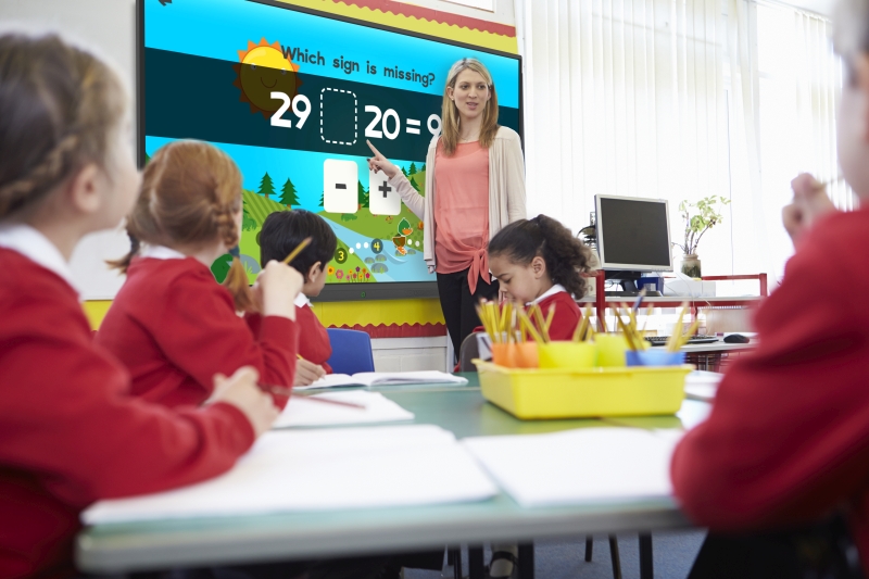 55" 4K Interactive Touch Display with MeetingPad Software, 4K Display, Slim BezelSlim Bezel, Integrated Android PC, 5-GHz Integrated Wi-Fi - Image 7